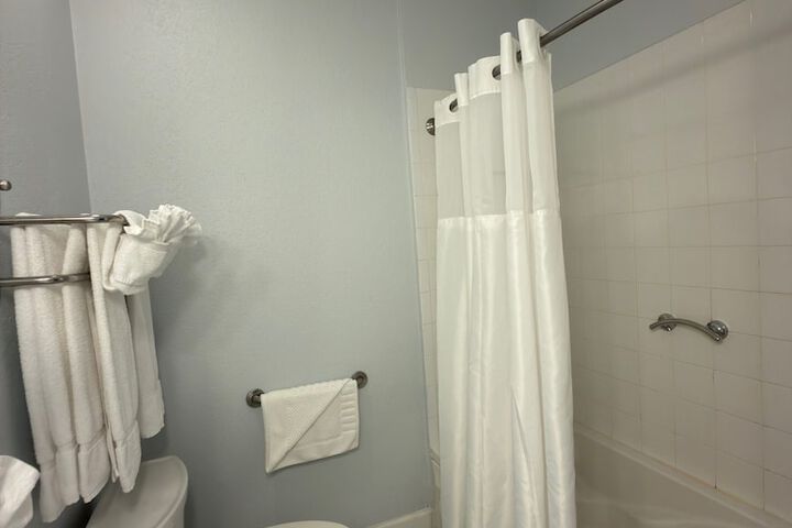 Room 21 of 50