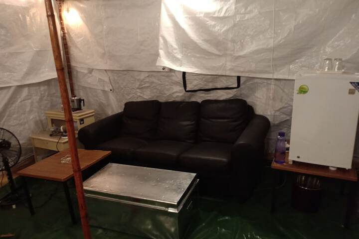 Room 10 of 36
