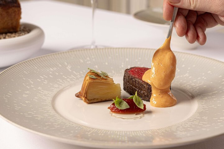 Dining 110 of 161