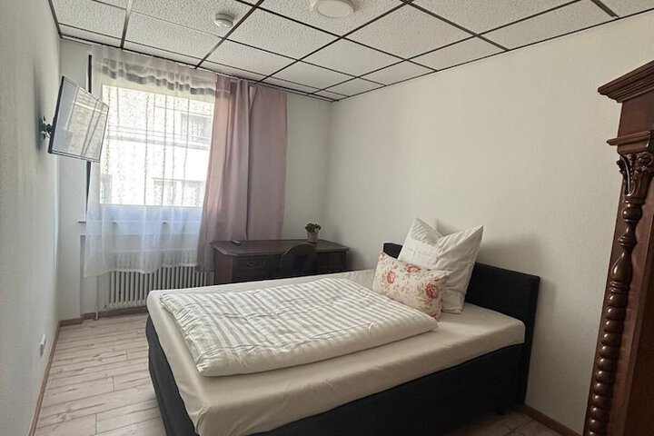 Room 3 of 14