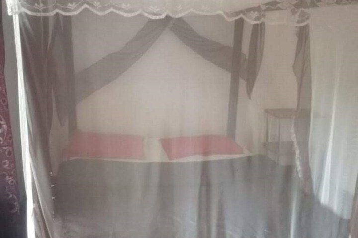 Room 10 of 23