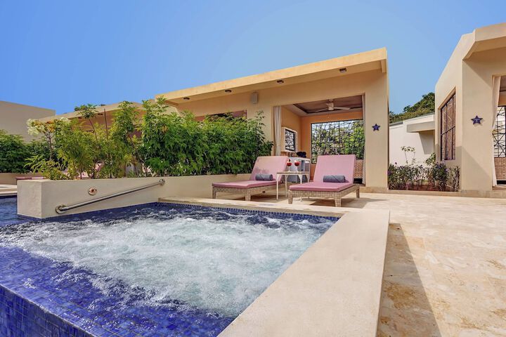 Pool 95 of 261