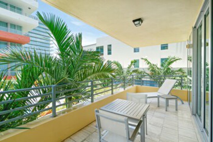 Terrace/Patio 9 of 318