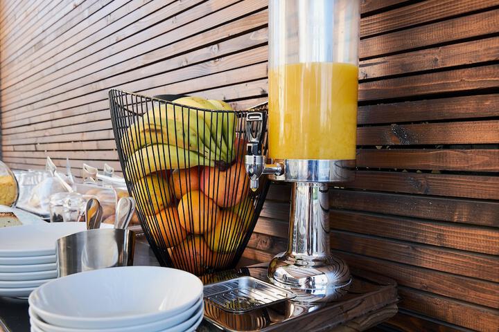 Breakfast/Coffee Service 55 of 63