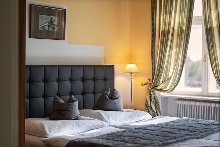 Room 15 of 67