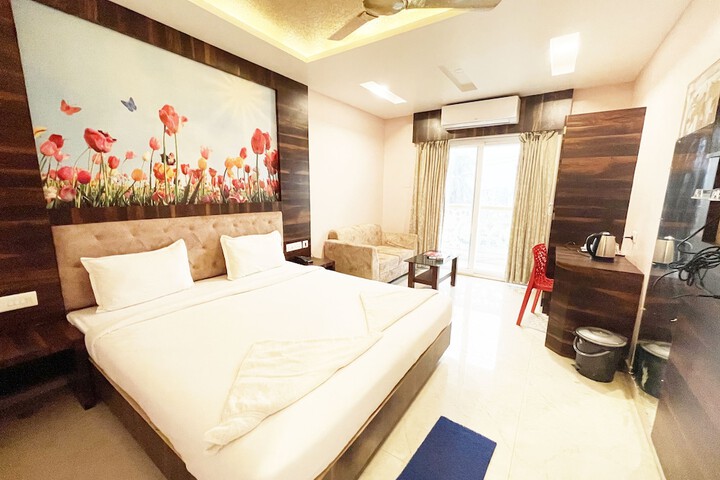 Room 6 of 40