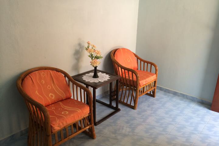 Room 8 of 19