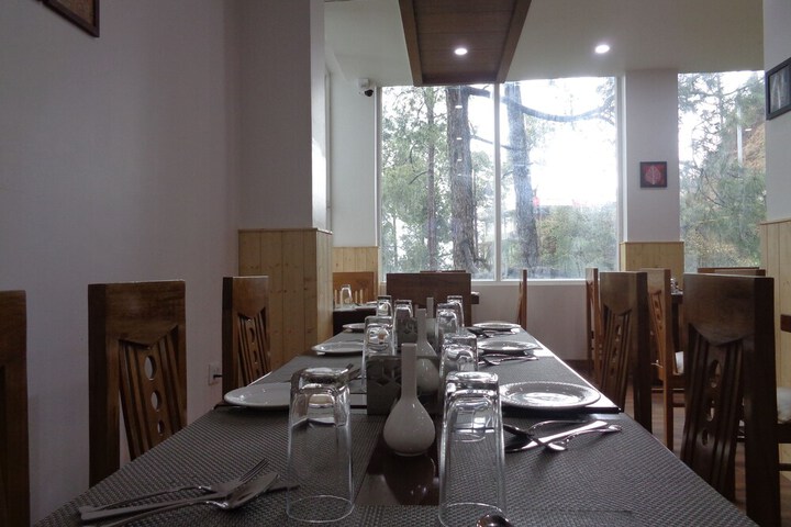 Dining 41 of 71