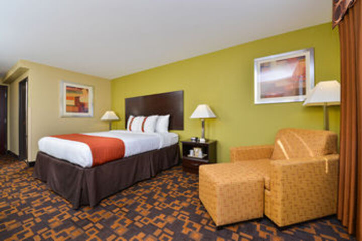 Room 19 of 28