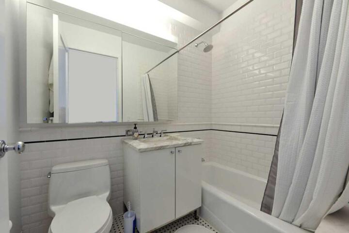Image of Upper West Side 1bdr 1bath Deluxe 8546