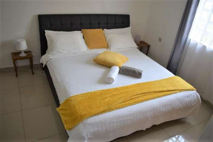 Room 2 of 19