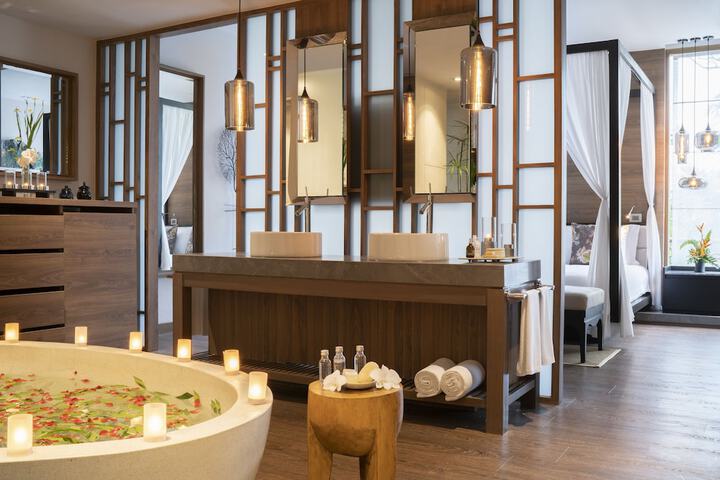 Bathroom Interior Photo