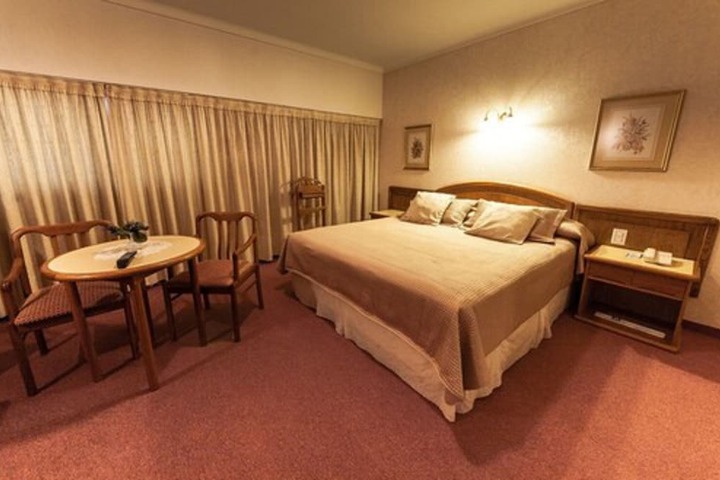 Room 25 of 46