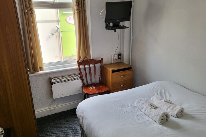 Room 89 of 109