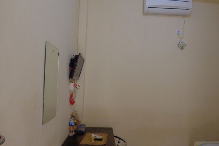 Room 15 of 39