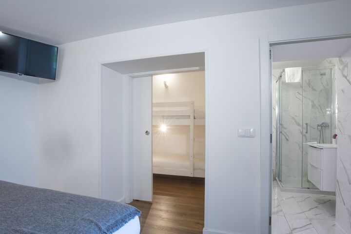 Room 20 of 78