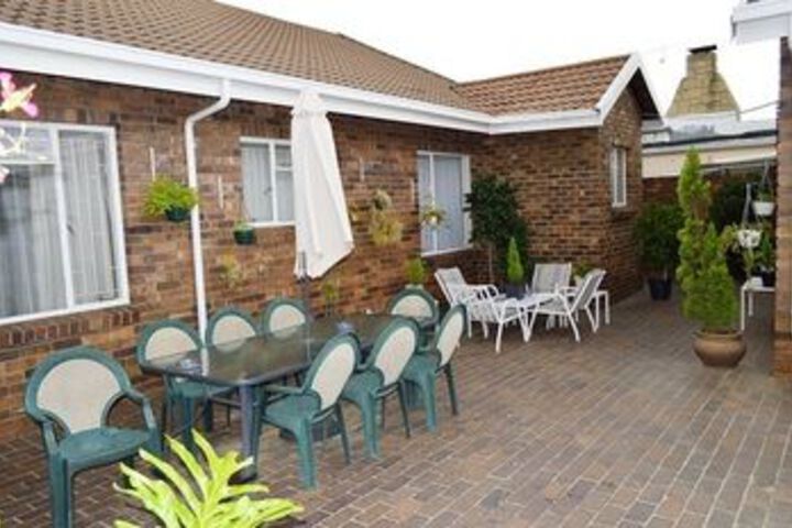 Terrace/Patio 48 of 50