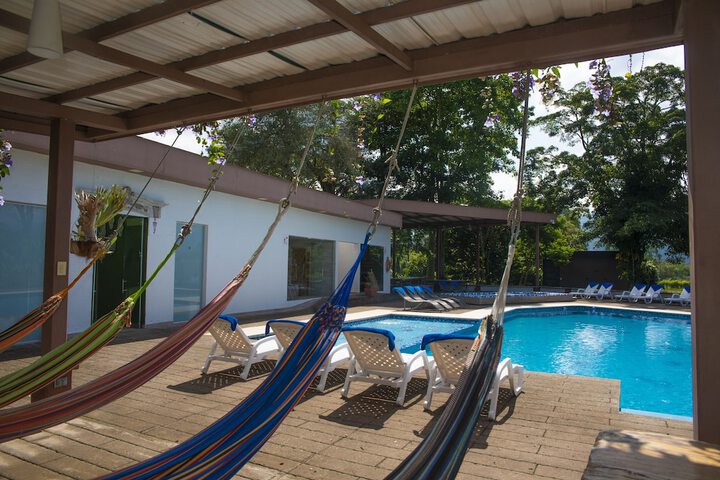 Pool 30 of 40