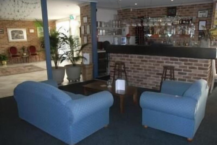 Room 16 of 25