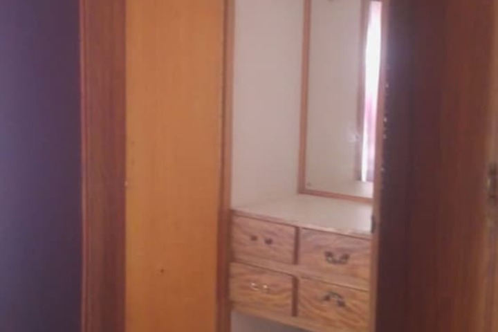 Room 12 of 41