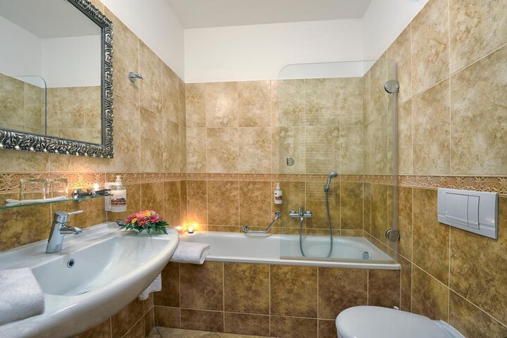 Clean Restrooms