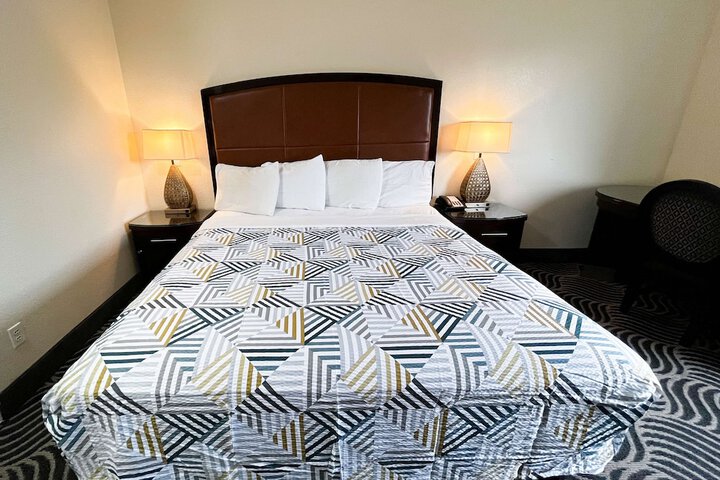 Room 3 of 4