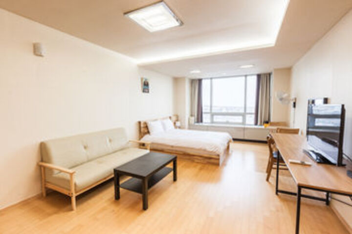 Hotel Suite Photo