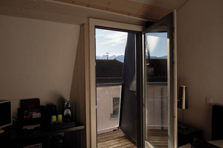 Room 40 of 114