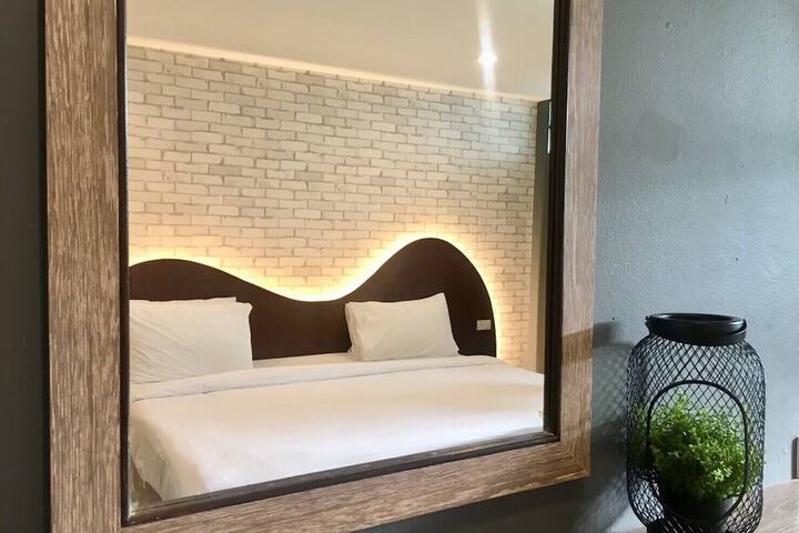 Room 26 of 50