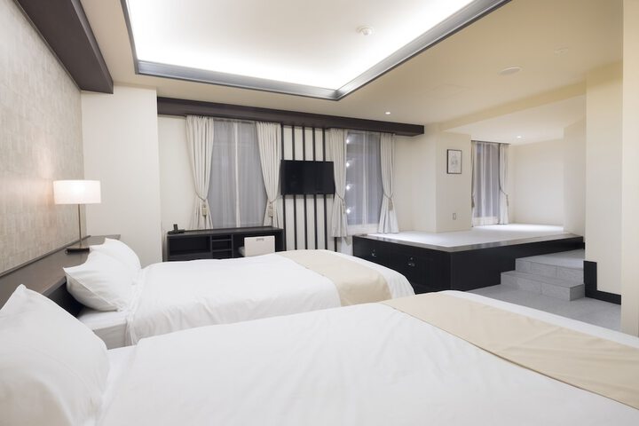 Room 11 of 47