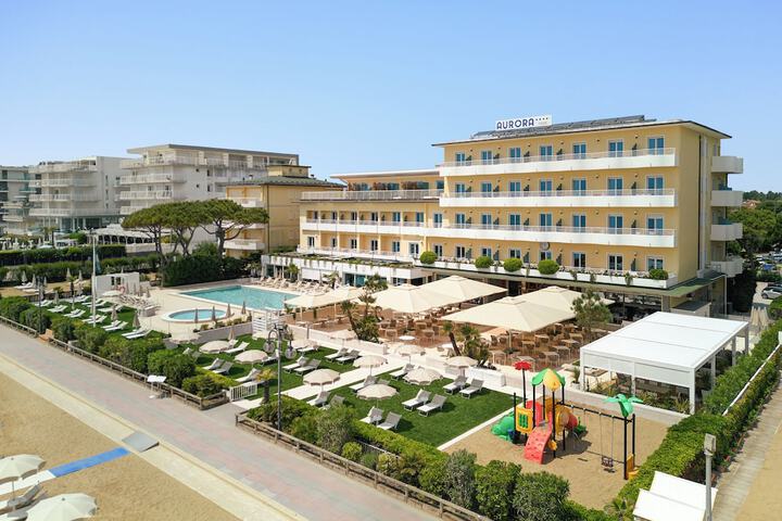 Hotel 115 of 136