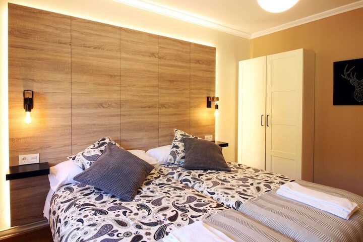 Room 17 of 53