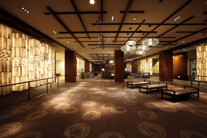 Hotel Lobby
