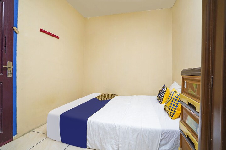 Room 15 of 23