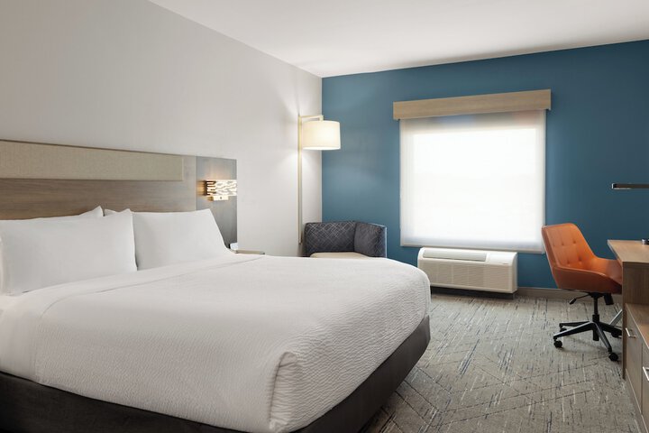 Room 21 of 53