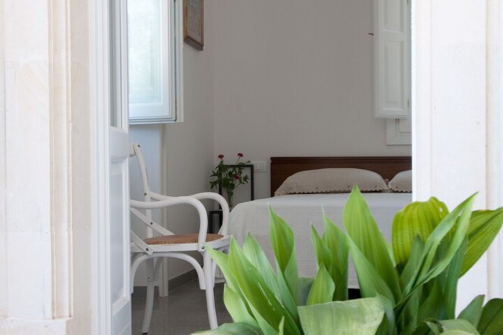 Room 11 of 70