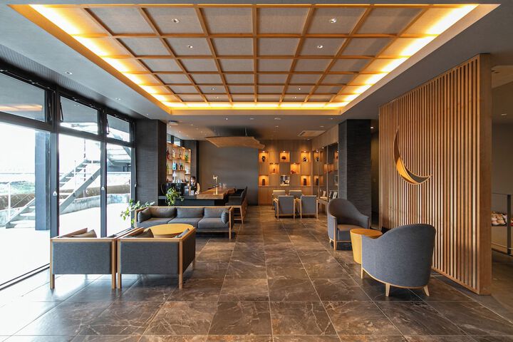 Hotel Interior 5 of 133