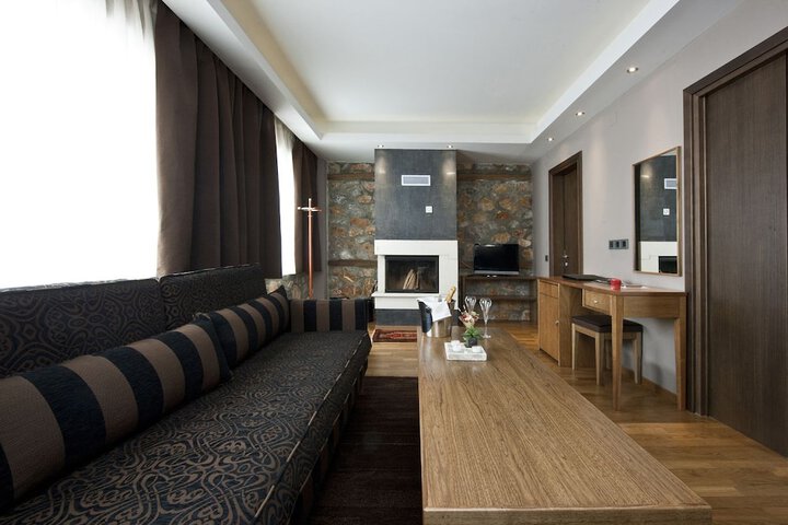 Room 7 of 22