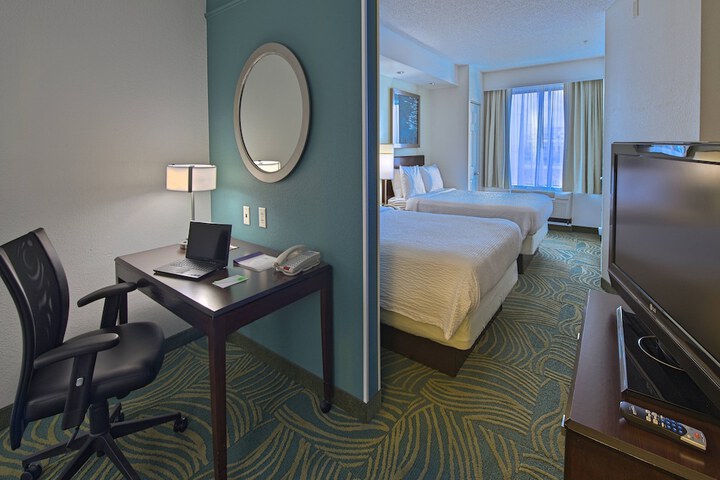 Room 7 of 22