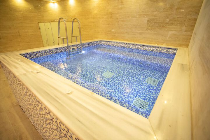 Spa 213 of 342