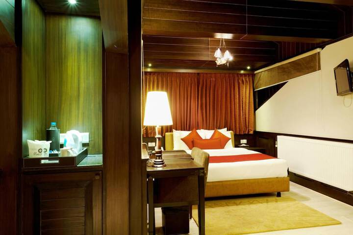 Room 17 of 84