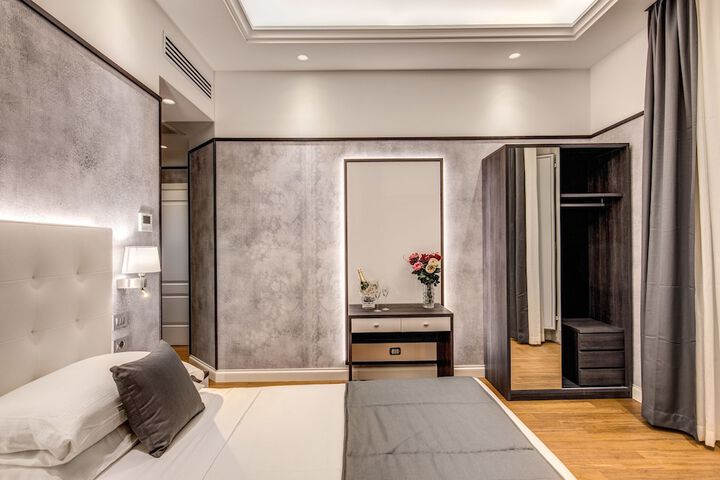Room 21 of 79