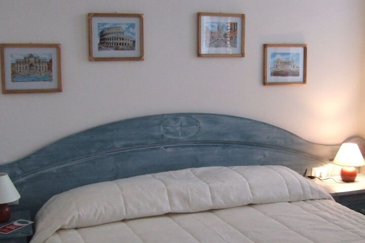 Room 6 of 29