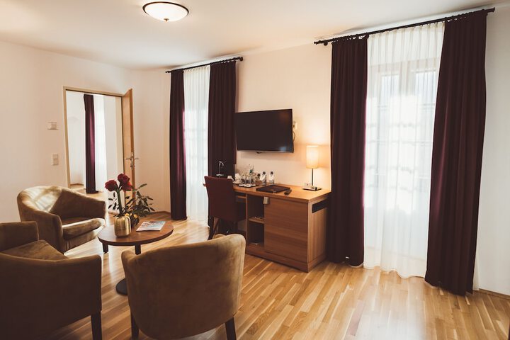 Room 20 of 66