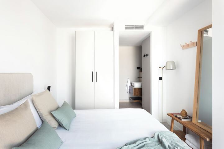 Room 17 of 72