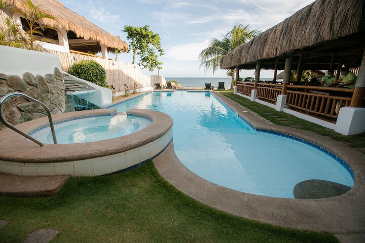 Pool 36 of 67