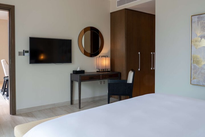 Room 10 of 139