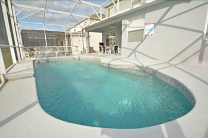 Pool 18 of 35