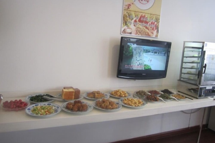 Dining Photos