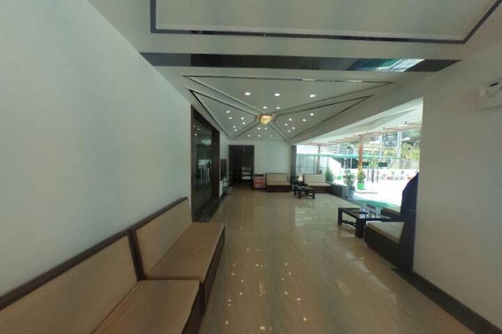 Hotel Interior 5 of 77